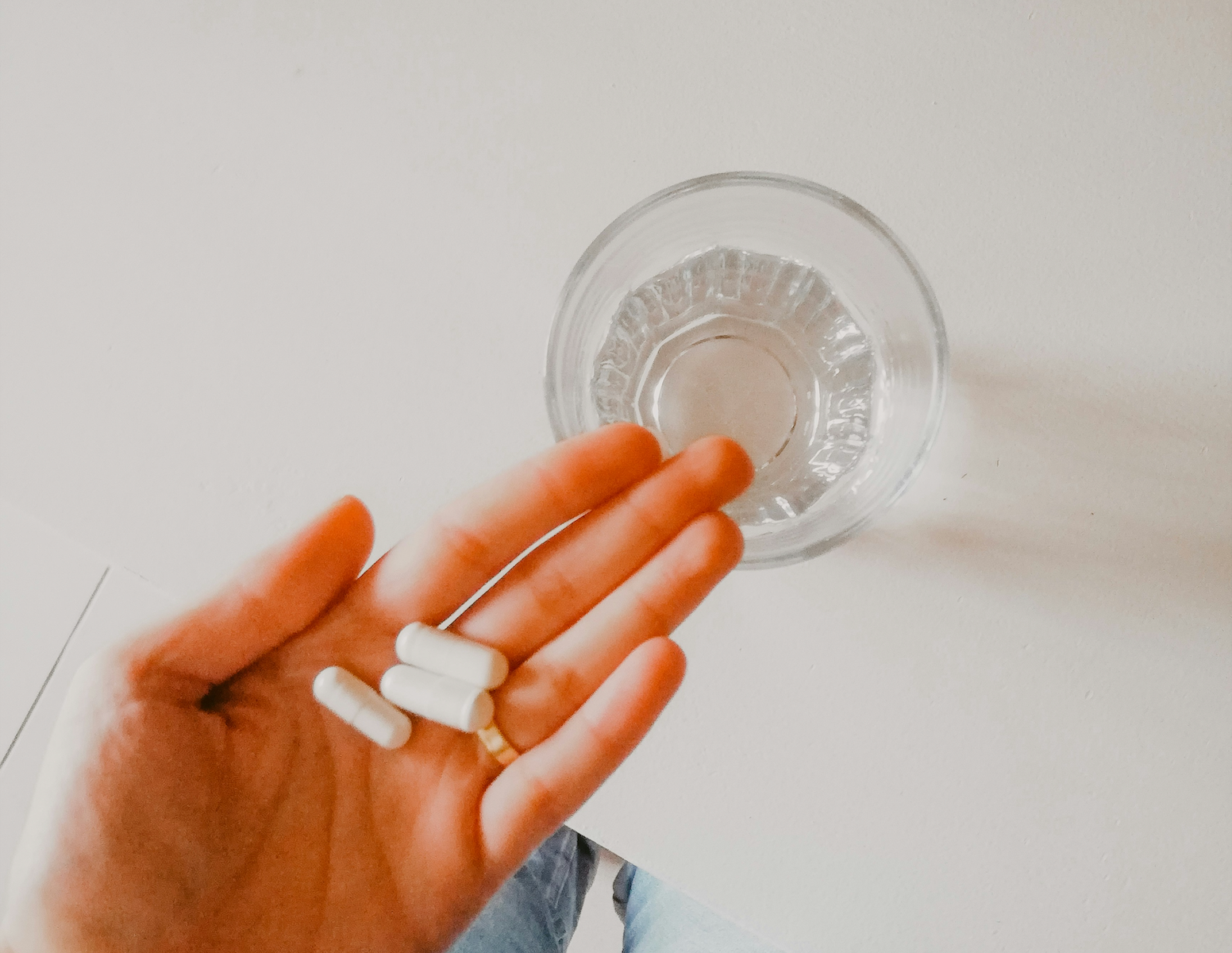 Cynk a zdrowie hormonalne kobiet – rola w owulacji i cyklu miesiączkowym