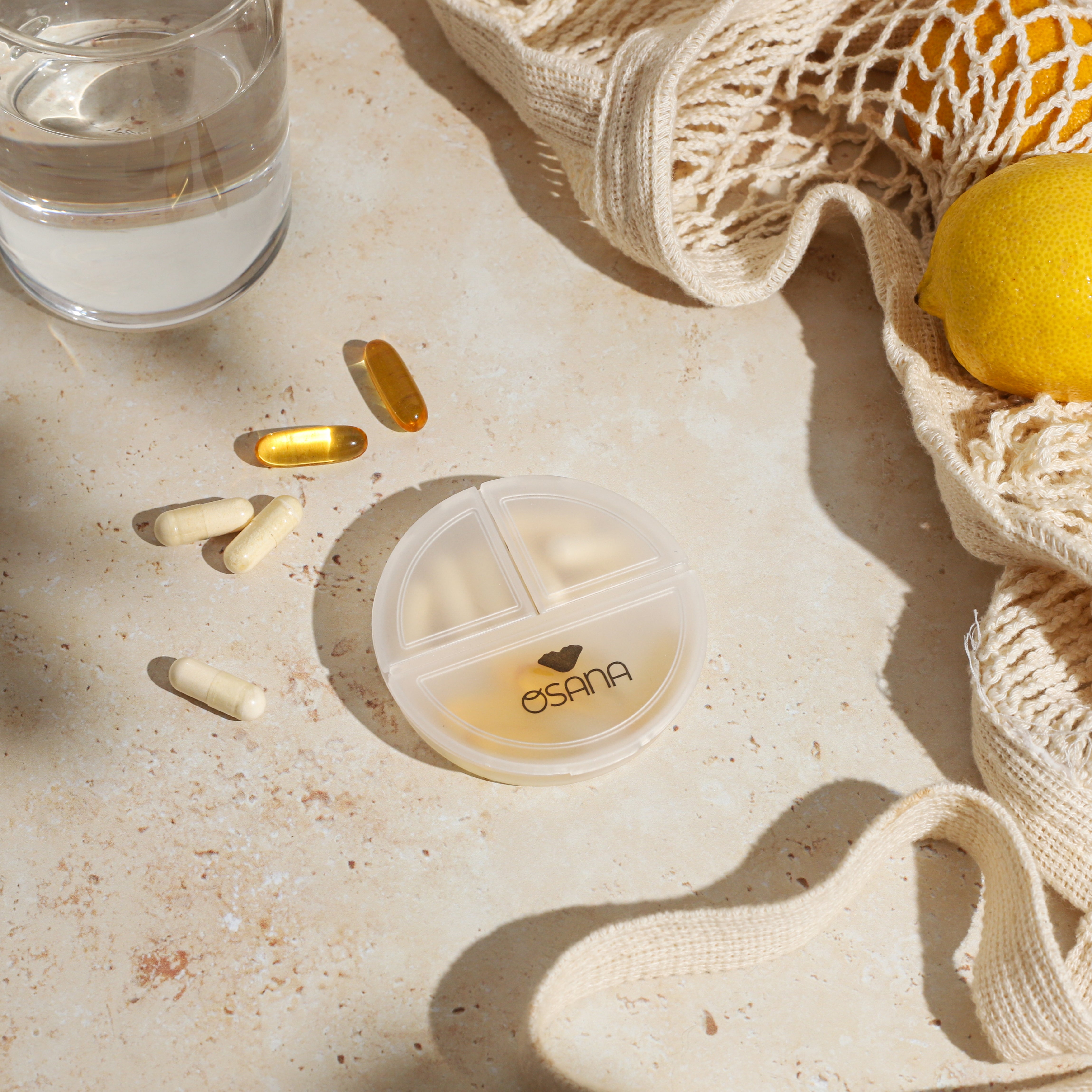 Pillbox Osana Tabletownik01 OSANA